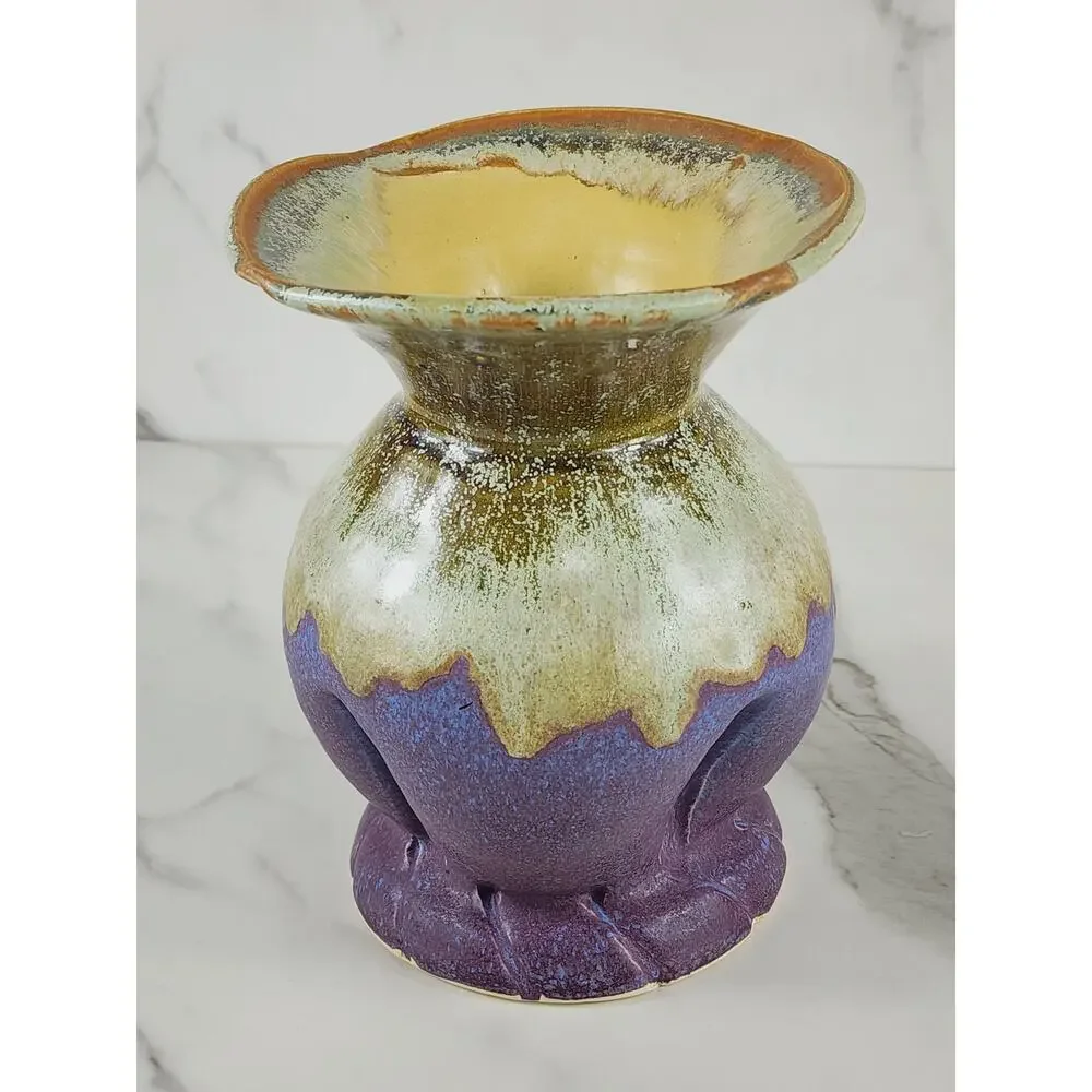 Vase Art Pottery Height 7